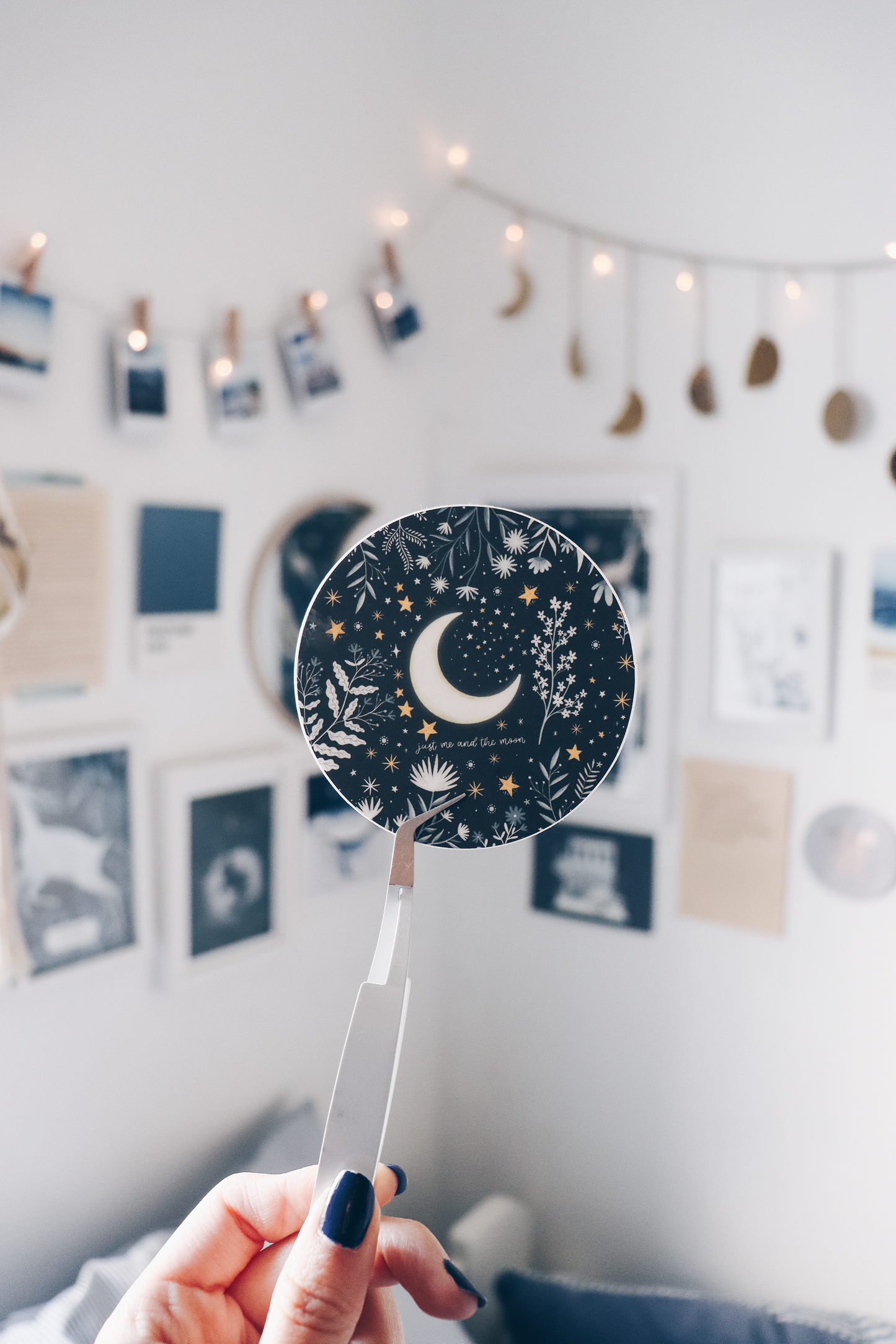 Sticker - just me and the moon