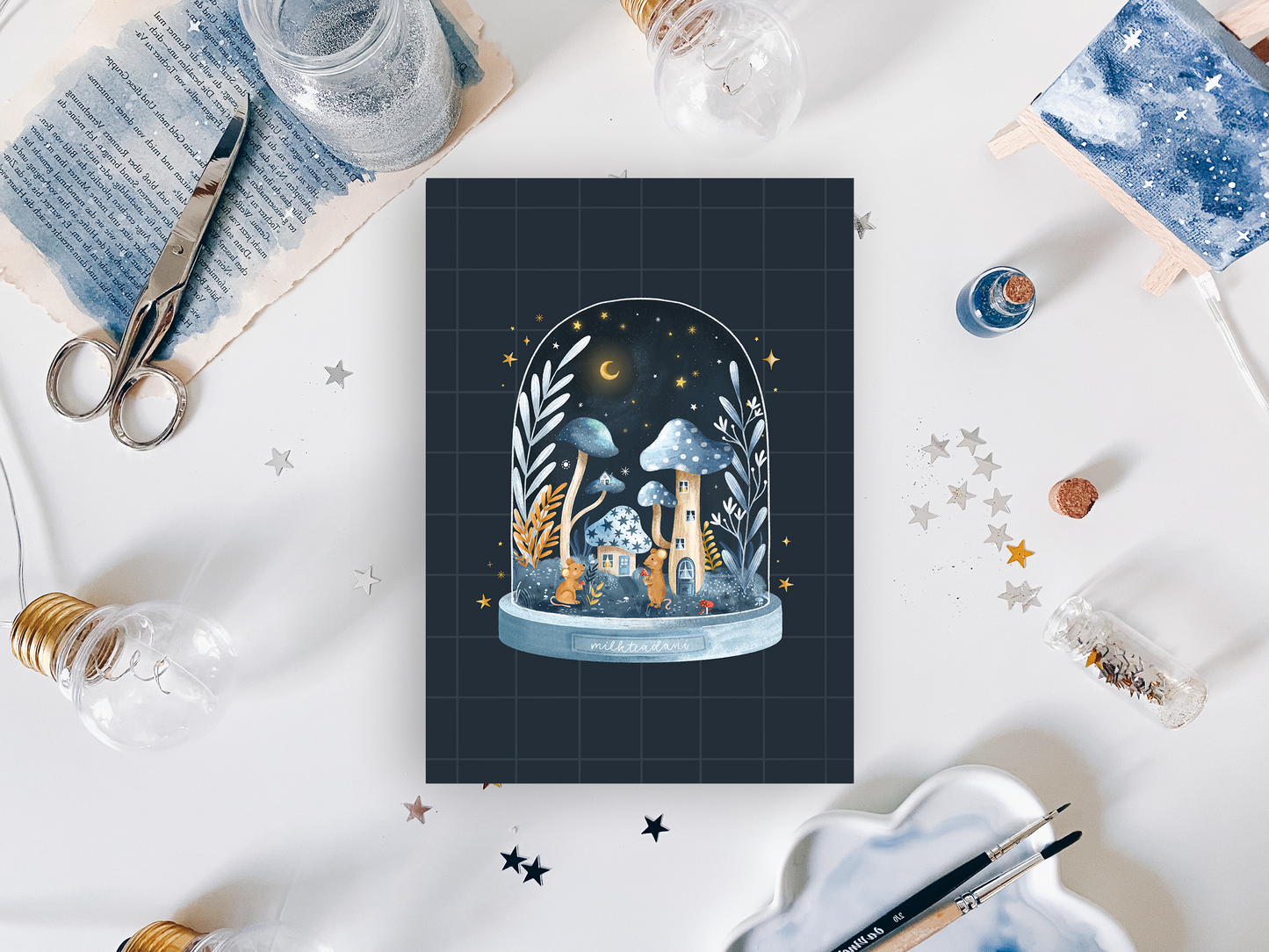 Postcard - Mushroom Mouse Globe