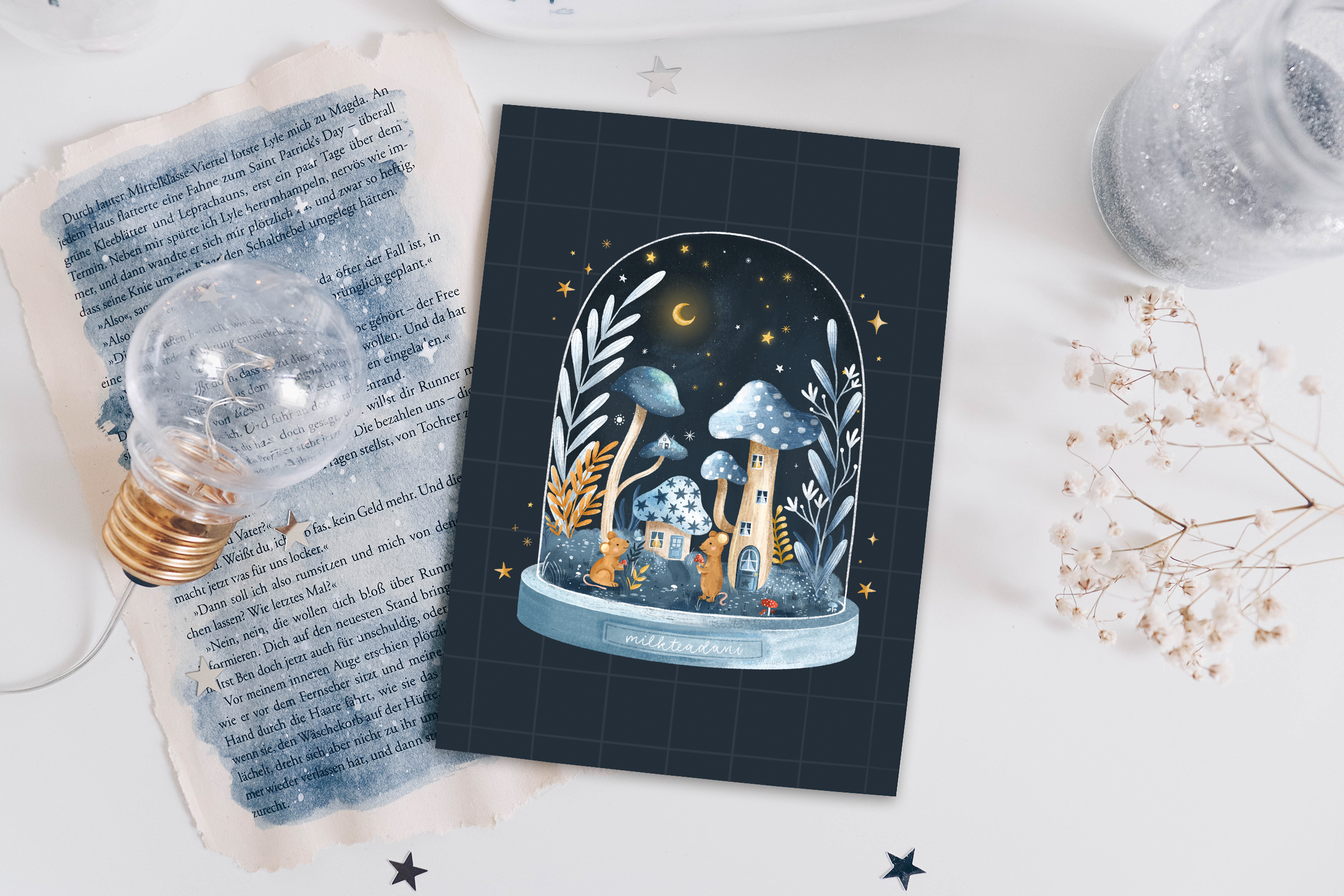 Postcard - Mushroom Mouse Globe