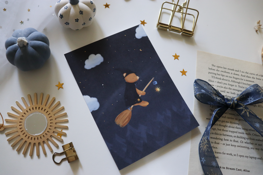 Postcard - Witchy Bear