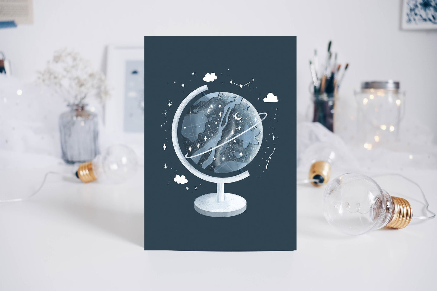 Postcard - Magic Globe